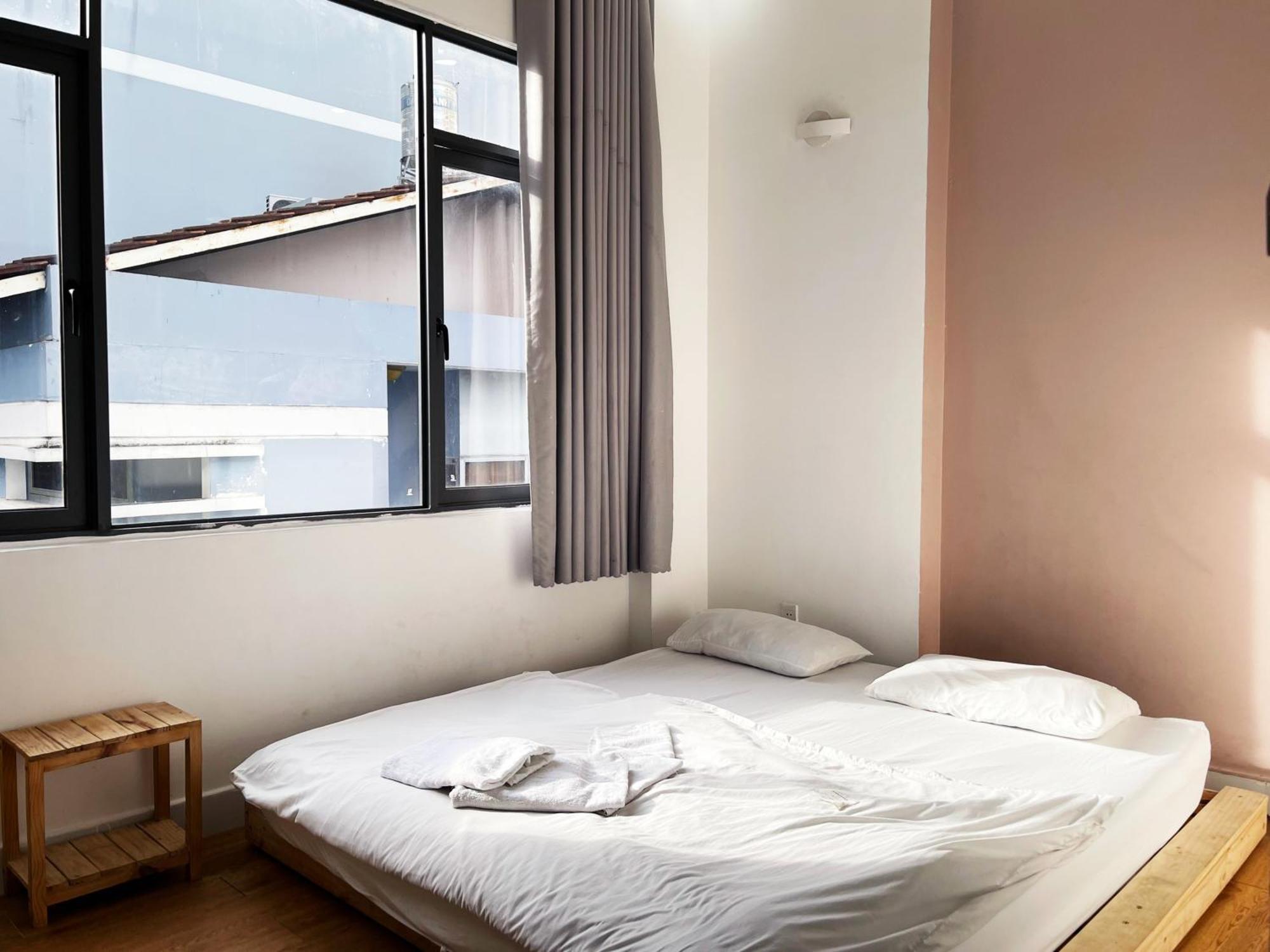 J&K Hotel Thành Pho Ho Chí Minh Esterno foto